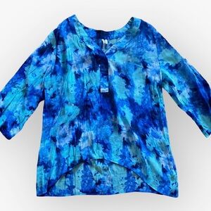 Women’s blue blouse - Large